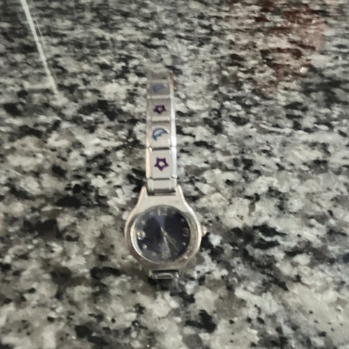 Charm bracelet quartz watch - quartz,